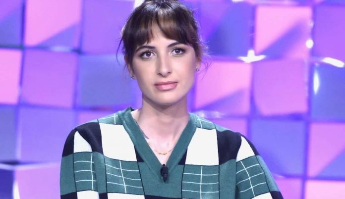 Ema Stokholma a Verissimo: “C’era spazio solo per la violenza” | Video Mediaset Ema Stokholma a Verissimo