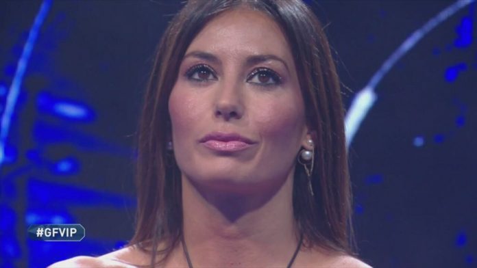 Grande Fratello Vip 2020: Elisabetta Gregoraci abbandona la Casa e non prosegue fino a febbraio | Video Mediaset Gregoraci abbandona il gioco