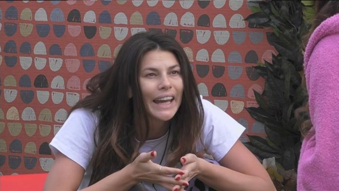 Lite furibonda tra Dayane Mello e Selvaggia Roma al Grande Fratello Vip | Video Mediaset Lite Mello - Roma