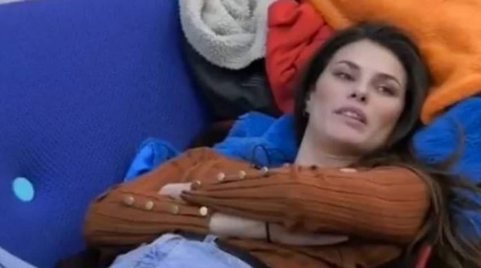 Dayane Mello rischia la squalifica dal GF vip? Bufera social per il Bodyshaming su Ermito (Video) Mello squalifica