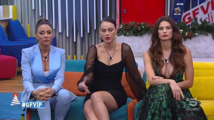 Le RosMello (Rosalinda Cannavò e Dayane Mello) contro il resto della Casa del Grande Fratello Vip | Video Mediaset RosMello vs tutti
