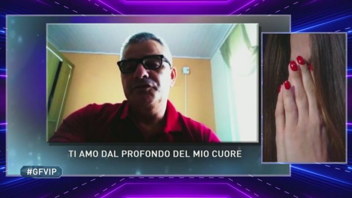 Sorpresa dal Brasile a Dayane Mello al Grande Fratello Vip, il videomessaggio del padre | Video Mediaset Sorpresa a Dayane