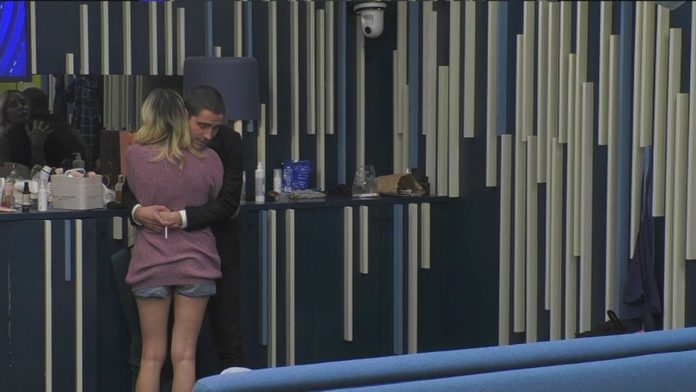 GF Vip 2020: Tommaso Zorzi dispiaciuto per la nomination a Stefania Orlando che alla fine lo perdona | Video Mediaset Zorzi e Orlando fanno pace