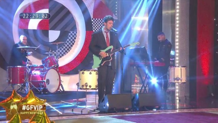 Stash and the Kolors al Grande Fratello Vip nella notte di Capodanno | Video Mediaset Stash