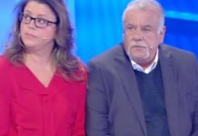 C’è Posta per te, Maria Lucia fa pace con il figlio, ma Pietro esce dallo studio | Video Witty Tv C'è Posta per te 2021 Maria Lucia