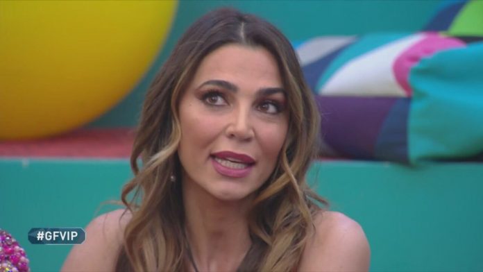 Lo scontro tra Cecilia Capriotti e Maria Teresa Ruta al GF Vip e il crollo emotivo di lei | Video Mediaset Cecilia