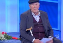 C’è Posta per te 2022, tre donne chiamano per Stefano | Video Witty Tv C'è Posta per te Stefano