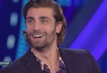 Mario Ermito in studio dopo l’eliminazione dal Grande Fratello Vip | Video Mediaset Ermito in studio