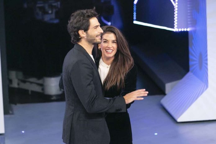 Giulia Michelini e Marco Bocci a C’è Posta per te: toccante sorpresa a mamma Silvia | Video Witty Tv Giulia Michelini e Marco Bocci