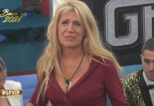 Il video con i “morti illustri” rovina il Capodanno al Grande Fratello Vip: Maria Teresa Ruta sotto choc | Video Mediaset Ruta in lacrime