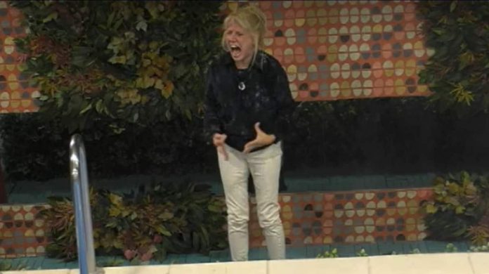 Maria Teresa Ruta sclera in diretta al Grande Fratello Vip perchè accusata di russare | Video Mediaset ruta sclera