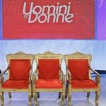 Uomini e Donne oggi, 8 dicembre 2021, non va in onda: come mai? Uomini e donne tronisti