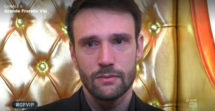 Andrea Zenga a Verissimo con mamma e fratello: l’amore per Rosalinda | Video Mediaset Andrea Zenga