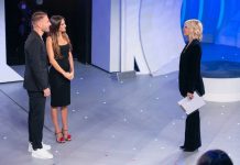 Ciro Immobile a C’è Posta per te 2021: Maria De Filippi regala l’abito a Elena | Video Witty Tv Ciro Immobile C'è Posta per te 2021