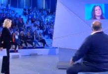 C’ è Posta per te 2021: Giovanna incontra il suo papà dopo 30 anni | Video Witty Tv C'è Posta per te 2021 Giovanna