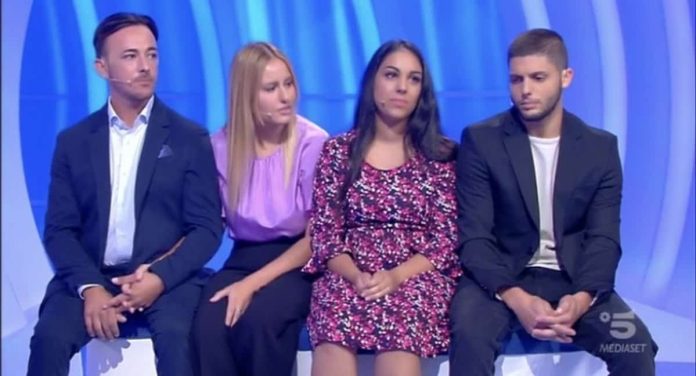 C’è Posta per te 2021, Maria vuole riabbracciare i figli: Davide si fa desiderare | Video Witty Tv C'è Posta per te 2021 Maria