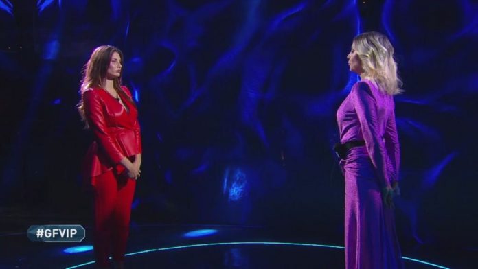 Confronto in diretta tra Dayane Mello e Stefania Orlando al GF Vip | Video Mediaset Mello vs Orlando