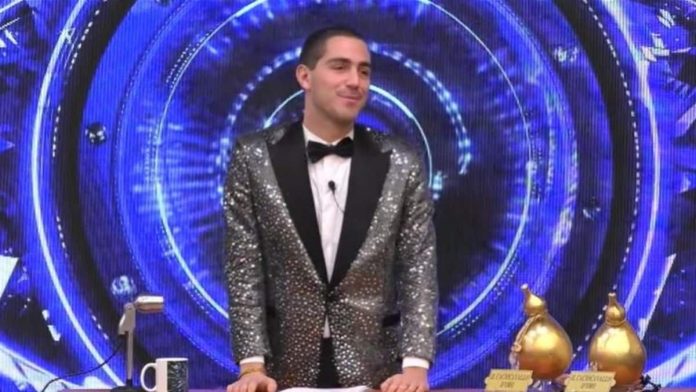 GF Vip: Tommaso Zorzi conduce l’ultima puntata del “TZ Late show”, in diretta su Mediaset Extra | Video Tommaso Zorzi TZ Late Show