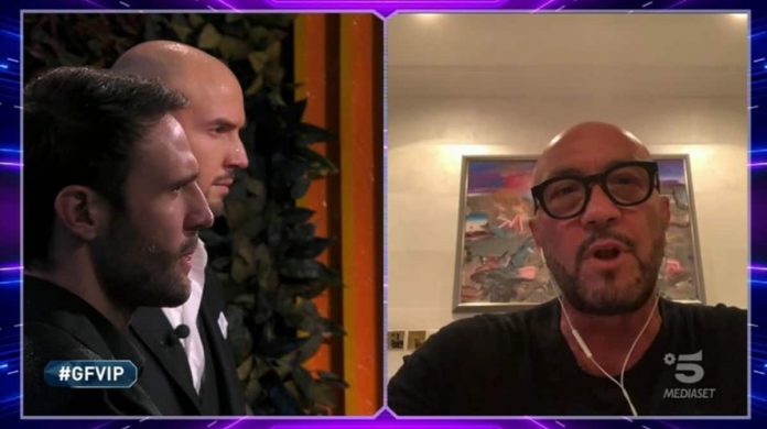 Live Non è la D’Urso, Walter Zenga: “ho fatto il vaccino cinese a Dubai: nessun effetto collaterale” | Video Mediaset Walter Zenga e i figli