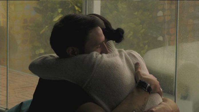 Andrea Zenga si dichiara a Rosalinda Cannavò: “Vorrei abbracciarti di più”. Nuovo amore al GF Vip? | Video Mediaset Zenfa e Rosalinda