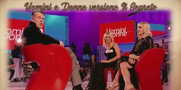 Uomini e Donne, Maurizio e Gemma in studio, ma Tina: “non lo ecciti, non lo interessi” | Video Witty Tv Uomini e Donne versione Il Segreto la scelta