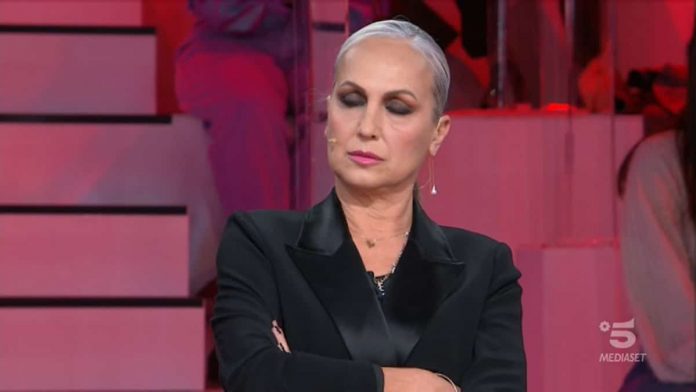 Amici 22: lite tra Alessandra Celentano e Raimondo Todaro che si alza e se ne va | Video Witty Tv Amici 22 lite Celentano