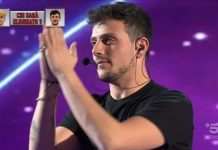 Amici 2021 secondo eliminato della seconda puntata: chi è uscito fra Aka e Leonardo? | Video Witty Tv Amici 2021 secondo eliminato