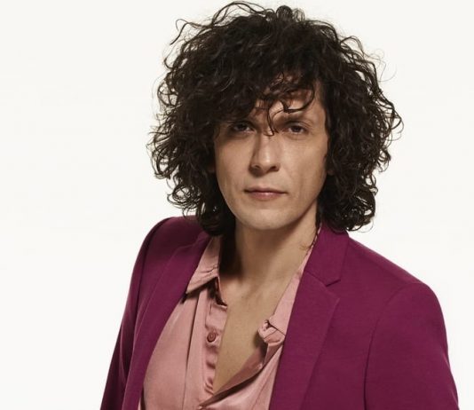 Ermal Meta a Sanremo 2026 con “Stella Stellina”: āParla di una bambina di Gaza, una bambina senza nome che appartiene a un popolo senza voce. Se vincessi, allāEurovision canterei questa canzoneā Ermal Meta