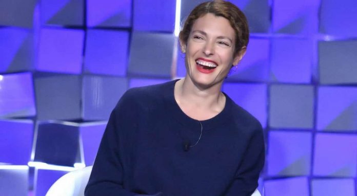 Ginevra Elkann a Verissimo: il ricordo di nonno Gianni Agnelli | Video Mediaset Ginevra Elkann a Verissimo