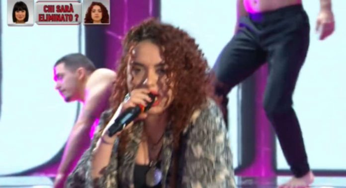 Ibla ad Amici 2021 canta “No te gusta”: l’esibizione | Video Wittytv Ibla ad Amici 2021