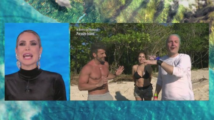 Marco Maddaloni torna all’isola dei Famosi 2021: è il guardiano di Parasyte Island | Video Mediaset Maddaloni torna all'isola
