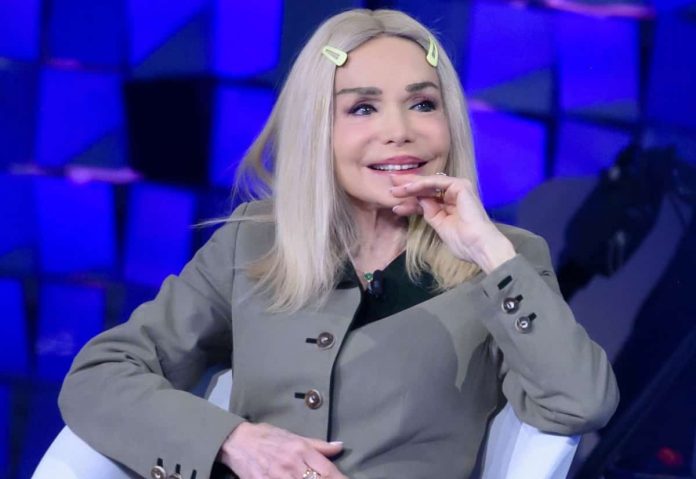 Maria Giovanna Elmi a Verissimo: fra vita privata e carriera professionale | Video Mediaset Maria Giovanna Elmi a Verissimo
