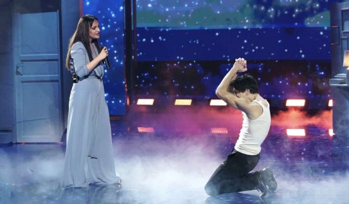 Arisa ad Amici 2021: la bellissima esibizione con Alessandro | Video Witty Tv Arisa ad Amici 2021