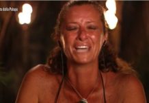 Isola dei Famosi 2021, le lacrime di Valentina Persia per i figli: realtà o finzione? | Video Mediaset Valentina Persia