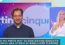 Mattino 5, Don Davide Banzato presenta il libro “Tutto ma prete mai”, ma salta il collegamento | Video Mediaset Don Davide Banzato a Mattino 5