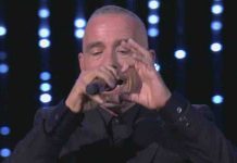 Felicissima Sera, Eros Ramazzotti si racconta: da Michelle Hunziker ai figli alla musica | Video Mediaset Eros Ramazzotti a Felicissima Sera