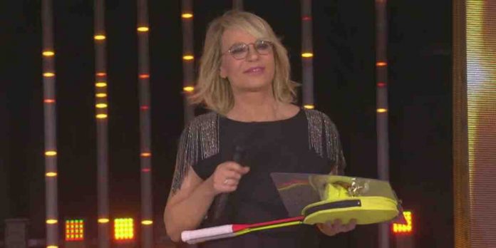 Felicissima Sera, Maria De Filippi parla del matrimonio con Costanzo e fa una rivelazione | Video Mediaset Maria De Filippi a Felicissima Sera