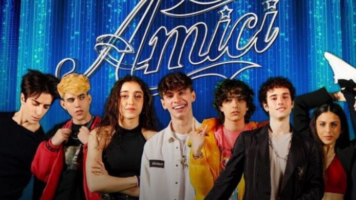 Amici 20, giungono nuove certificazioni per i cantanti finalisti