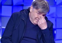 Beppe Carletti a Verissimo: il ricordo del leader dei Nomadi | Video Mediaset Beppe Carletti a Verissimo