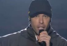 Fedez sbotta contro il Codacons: “Sono perseguitato, ora basta” | VIDEO Fedez