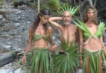 Isola dei Famosi 2021: Roberto Ciufoli resta a Playa Imboscadissima. Si apre un televoto flash | Video Mediaset Roberto rimane