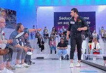 Uomini e Donne, Armando: “Nicola ti piacciono le donne?” : interviene anche Maria De Filippi | Video Witty Tv Armando contro Nicola a Uomini e Donne