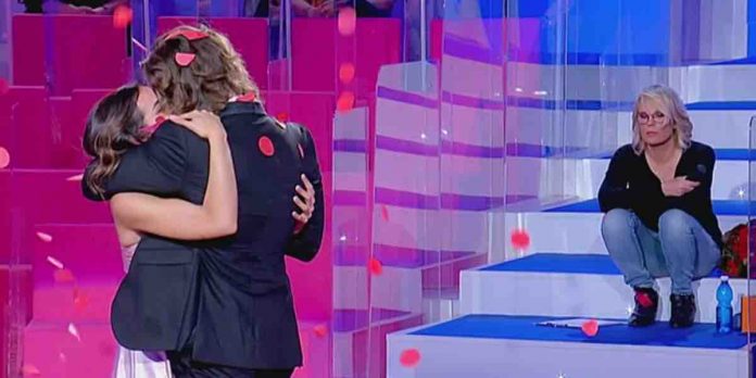 La scelta di Massimiliano a Uomini e Donne è Vanessa | Video Witty Tv Massimiliano scelta Uomini e Donne