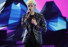 Aka7even ad Amici 21 canta Perfetta così: l’esibizione | Video Witty Tv Aka7Even ad Amici 21