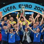 Ascolti tv, mercoledì 8 settembre 2021: Italia-Lituania (35.4%), Paradiso amaro (10.3%), Chi l’ha visto (10.4%) | Dati Auditel Notte Azzurra, Italia Euro 2020
