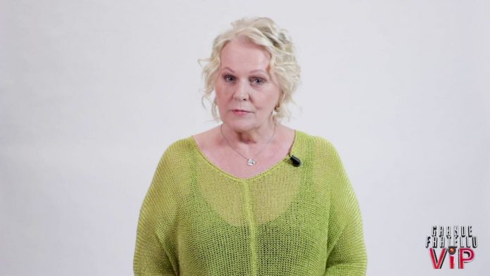 Katia Ricciarelli chi è? Perchè entra nella Casa del GF Vip? Intervista e Ingresso | Video Mediaset Katia Ricciarelli GF vip6