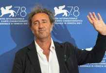 Festival del Cinema di Venezia, Paolo Sorrentino con il film “E’ stata la mano di Dio” ci regala un capolavoro: “Ho raggiunto la maturità per fare un film personale” Paolo Sorrentino al festival del cinema di venezia