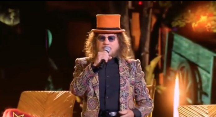 Star in the Star, la vera “identità” dietro la maschera di Zucchero era Adriano Pappalardo | Video Mediaset Star in the Star