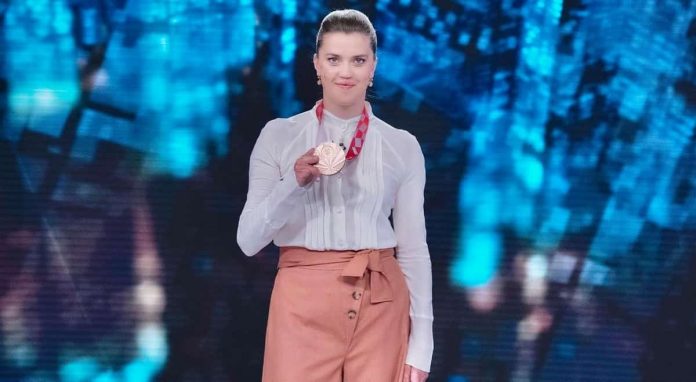 Veronica Yoko Plebani a Verissimo: il coraggio di una giovane Campionessa | Video Mediaset Veronica Yoko Plebani