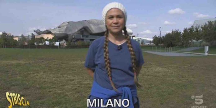 Greta Thunberg e il messaggio ai leader mondiali, la versione di Striscia La Notizia | Video Mediaset Greta Thunberg a Striscia La Notizia